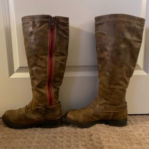 Madden girl high boot size 6 1/2 good condition